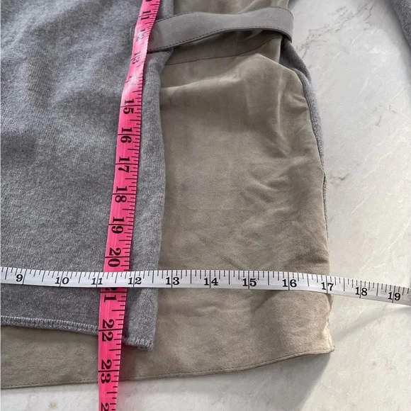 FABIANA FILIPPI Gray & Cream Turtleneck Sweater, Size Small/42 IT - Picture 10 of 15